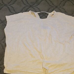 pebble and stone Short Sleeve Tee in Light Beige/Cream